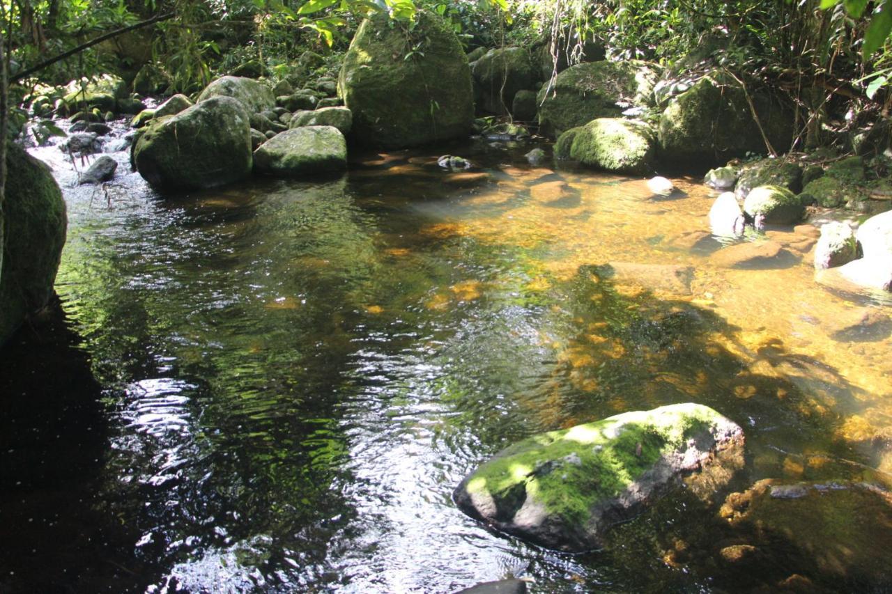 Sitio Das Bromelias Cachoeira Do Tombador 乌巴图巴 外观 照片